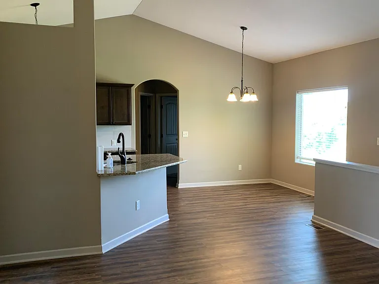 14302 W Willoughby Cir — Photo 7