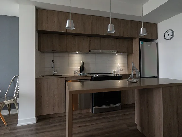 35 Greenfield Ave — Photo 15