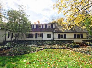 30826 Edgewood Rd, Pepper Pike, OH 44124