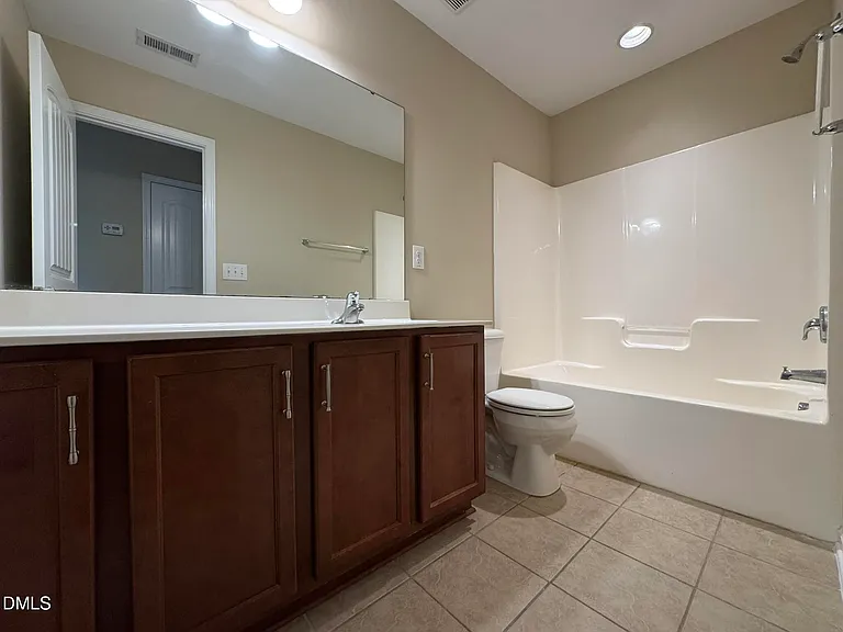 4478 Middletown Dr — Photo 21