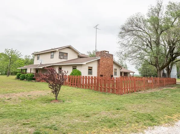 6256 County Road 5100, Cherryvale, KS 67335