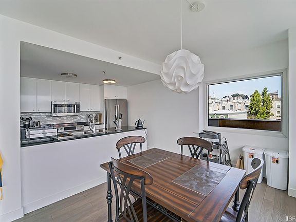 4th image of 1388 Gough St APT 707