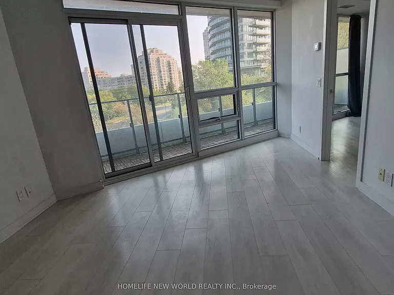 2212 Lake Shore Blvd W #516 — Photo 23