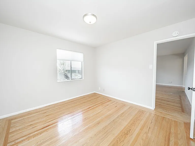 2275 Park Blvd — Photo 8
