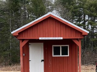 742 E River Rd, Whitefield, ME 04353