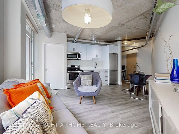4th image of 170 Sudbury St #415