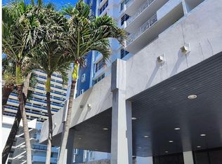 5825 Collins Ave PENTHOUSE 1B, Miami Beach, FL 33140