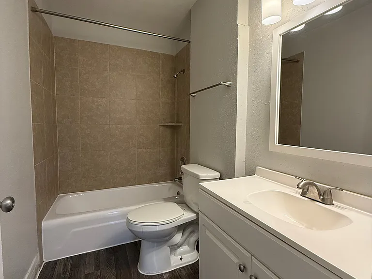 1543 Babcock Rd — Photo 33