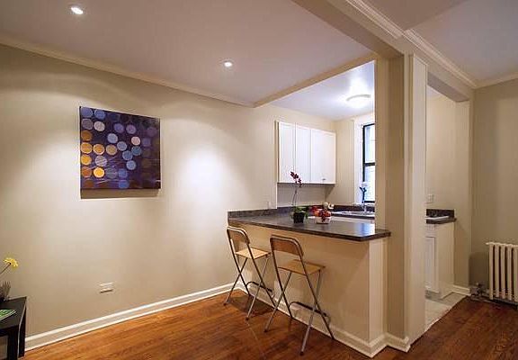 Living room & kitchen