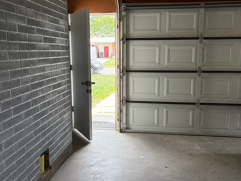 6954 S 85 E — Photo 12