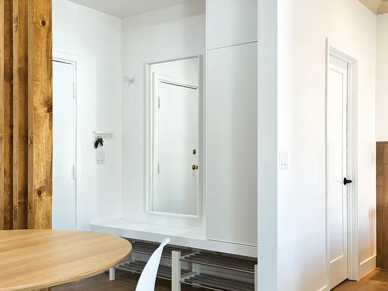 630 S Cochran Ave #101 — Photo 6