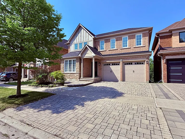 72 Skywood Dr — Photo 1