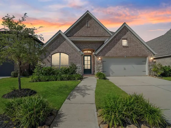 8823 Oak Springs Drive, Missouri City, TX 77459