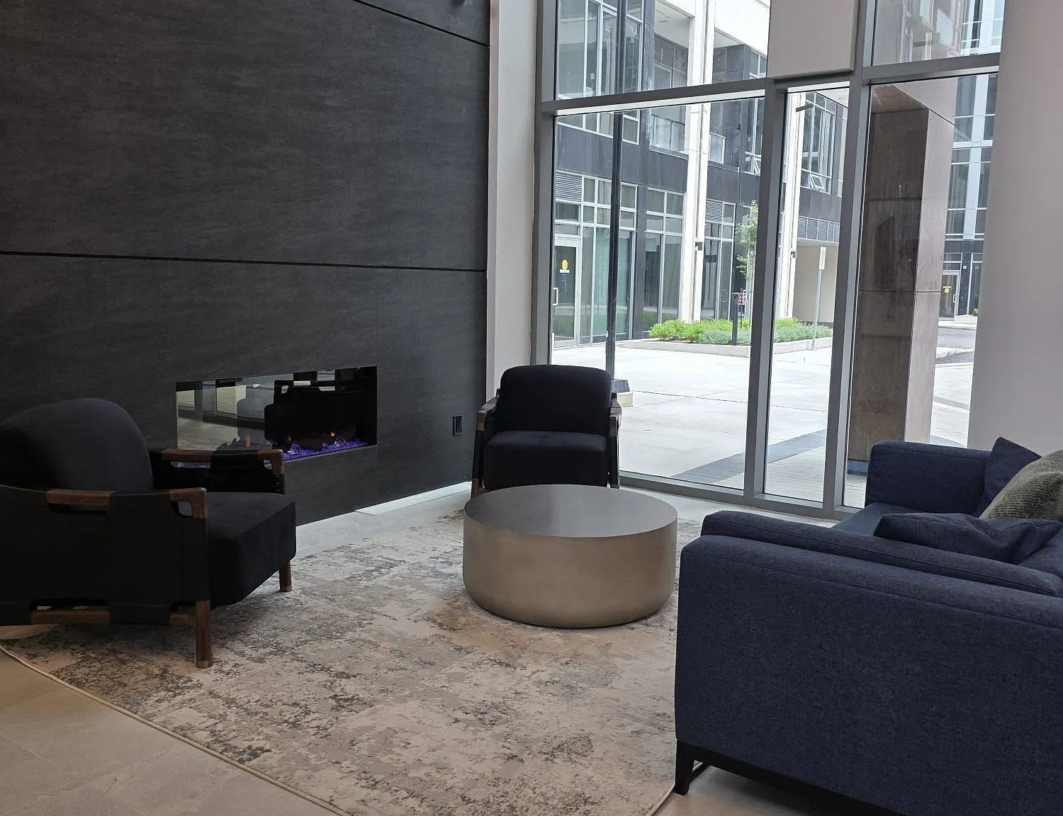 2 bed, $2,200 — Photo 2