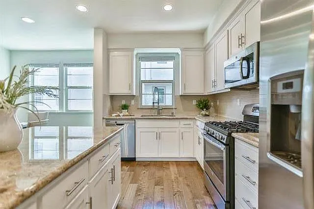 880 Apollo Pl — Photo 12
