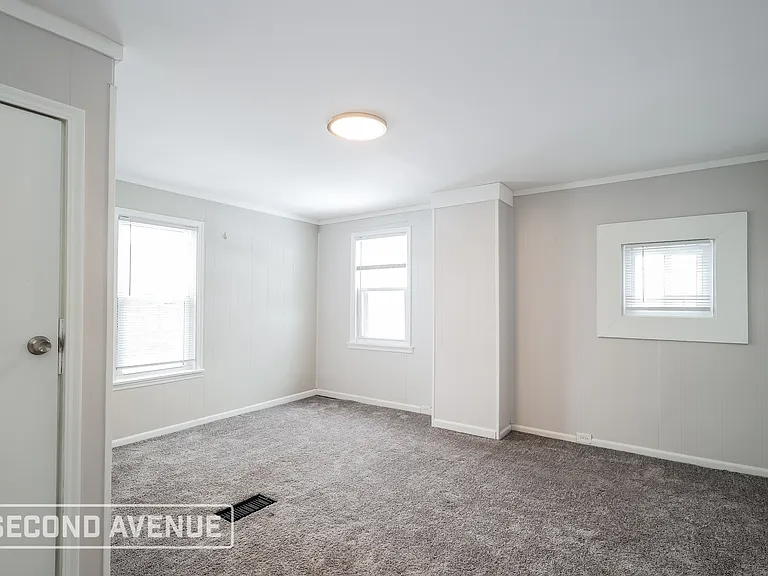 5111 Warren Ave — Photo 13