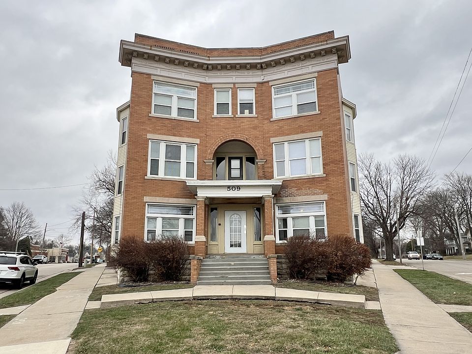1st image of 509 E Milwaukee St #3