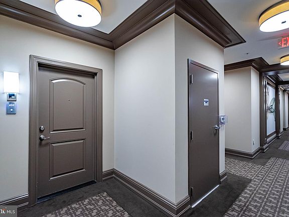 5th image of 3160 John Glenn St Suite 408