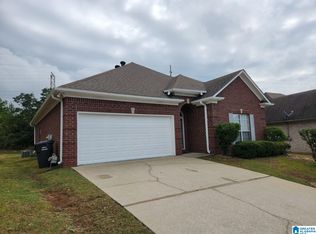 924 Daventry Trl, Calera, AL 35040
