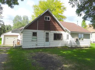 30 Maple St, Conger, MN 56020