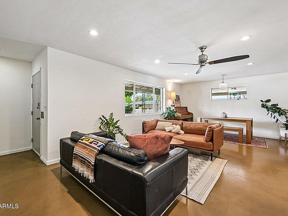 4th image of 2207 S SIERRA VISTA Drive