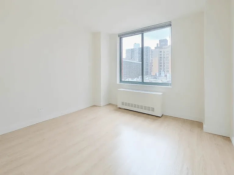 750 Columbus Ave #2F — Photo 56