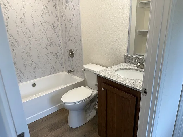 5575 Old Highway 53 — Photo 13