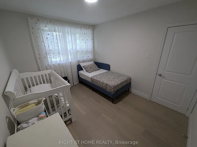 6 Broadpath Rd — Photo 30