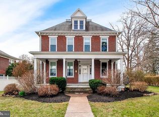 325 Hanover St, Gettysburg, PA 17325
