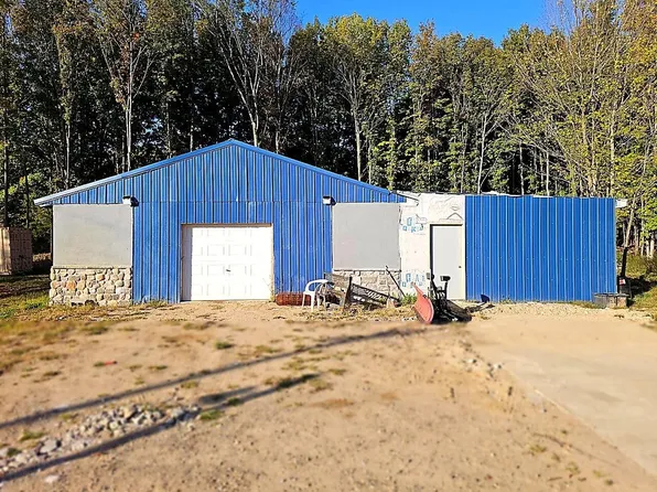 369 County Road 665, Bloomingdale, MI 49026