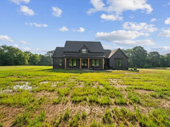 816 Gordon Pond Rd, La Fayette, GA 30728