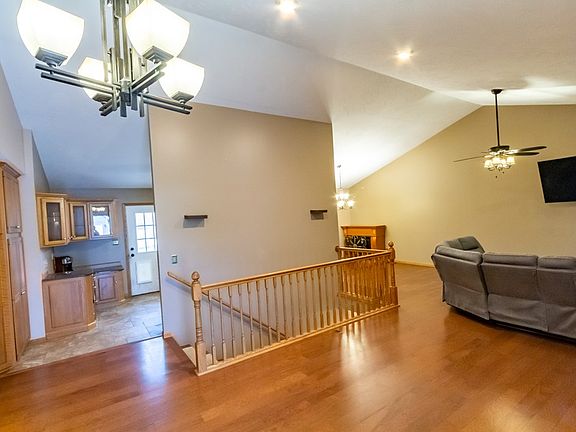 3rd image of 2633 Chukar Ct