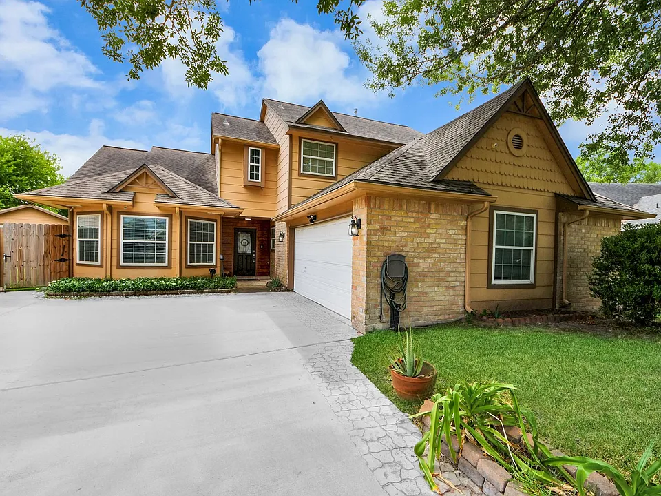 12303 Gambit Dr