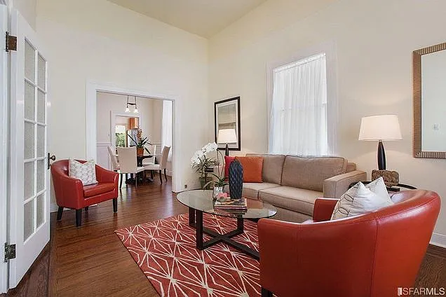 2755 Sutter St — Photo 12