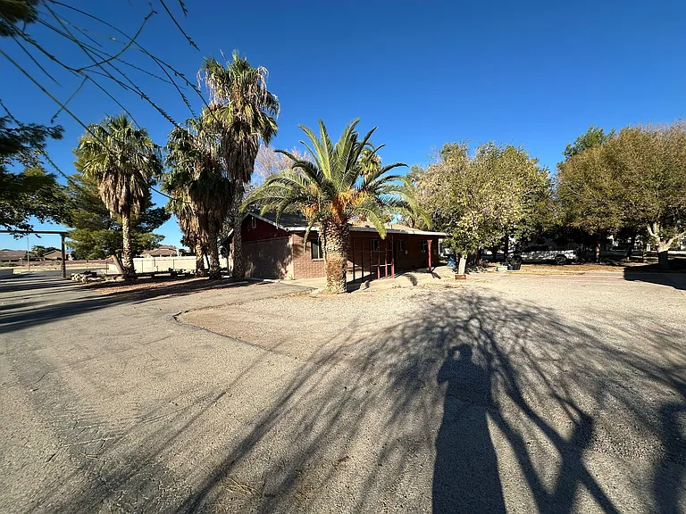 2025 Whipple Ave — Photo 4