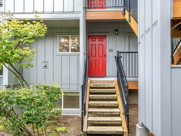 4 Touchstone Ct Unit 136, Lake Oswego, OR 97035
