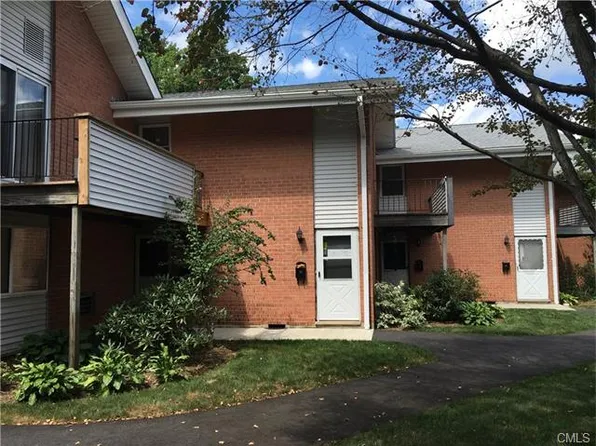 208 Flax Hill Rd APT 32, Norwalk, CT 06854