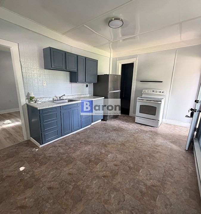 2nd image of 602 E Dayton St #C