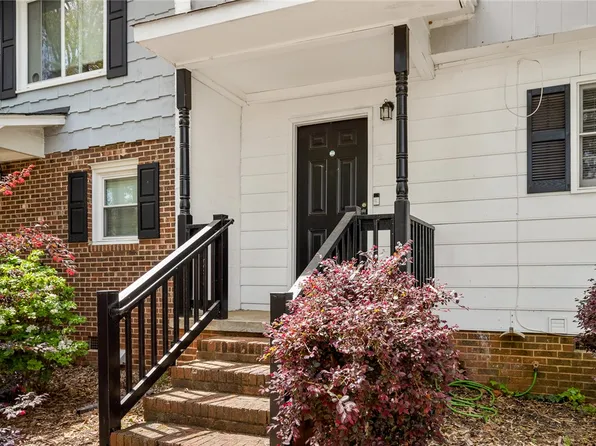 119 Freedom Dr APT 4, Clemson, SC 29631