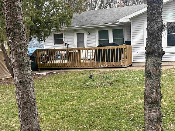 3rd image of 2354 S Syene Rd