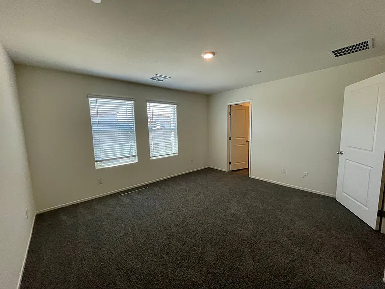 1923 Stanza Vista St — Photo 16