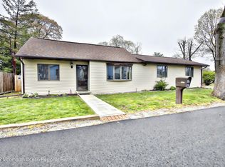 2120 Leahy St, Toms River, NJ 08753