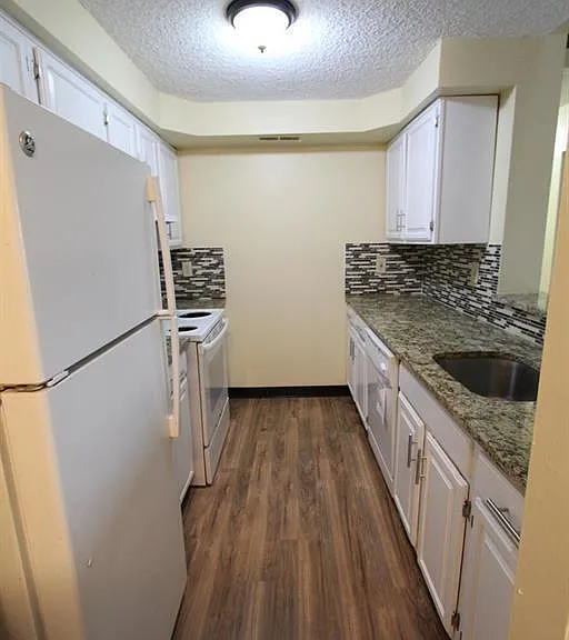 1618 Aspen Dr — Photo 16