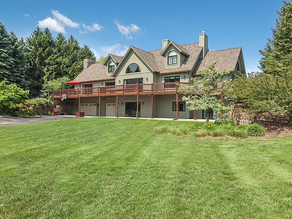 5th image of 7886 Truesdale Ln