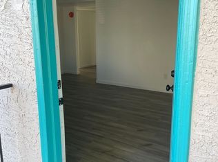1725 E Cambridge Ave #201, Phoenix, AZ 85006