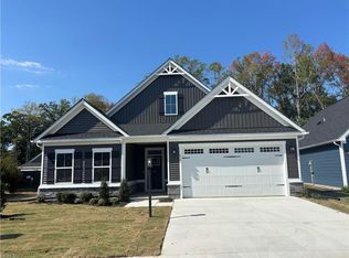 438 Tributary Ln, Carrollton, VA 23314