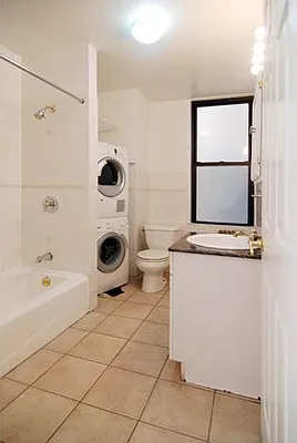 Rented by WAM Partners - William Moses Co. | media 19