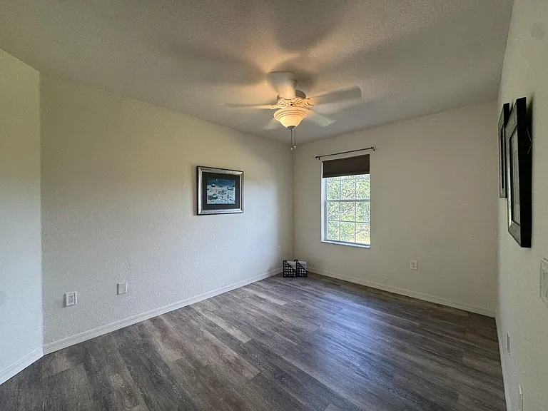 122 SW Peacock Blvd #12-202 — Photo 10