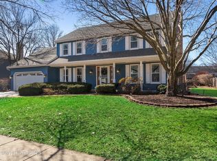 610 Highbury Ln, Geneva, IL 60134