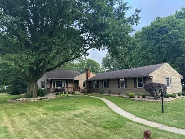1095 Iberia Rd, Galion, OH 44833